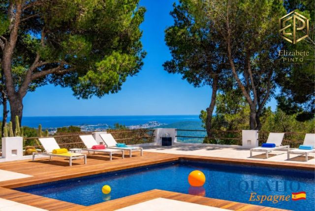 Villa Spectaculaire avec Vue Panoramique à 360° – Sant Antoni de Portmany, Ibiza